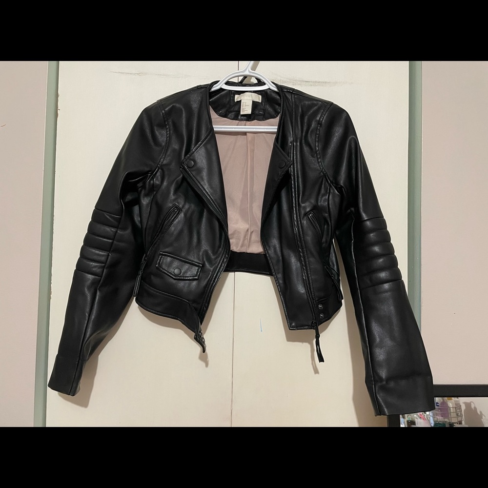 Cropped H&M Black Leather Jacket